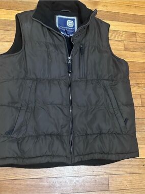 Country Road Men's Brown Quilted Vest